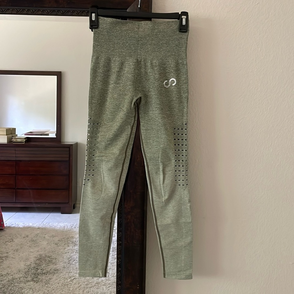 Curves N Combatboots Green Seamless Legging